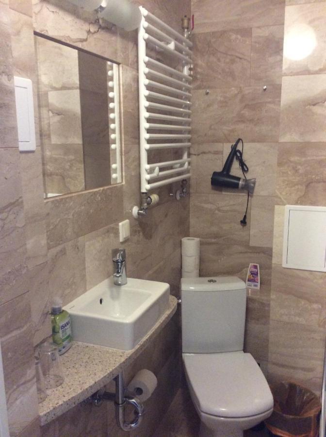 Mika Rooms Raclawicka 144 & Wislicka 3 Studio - Adults Only Warsaw Exterior photo